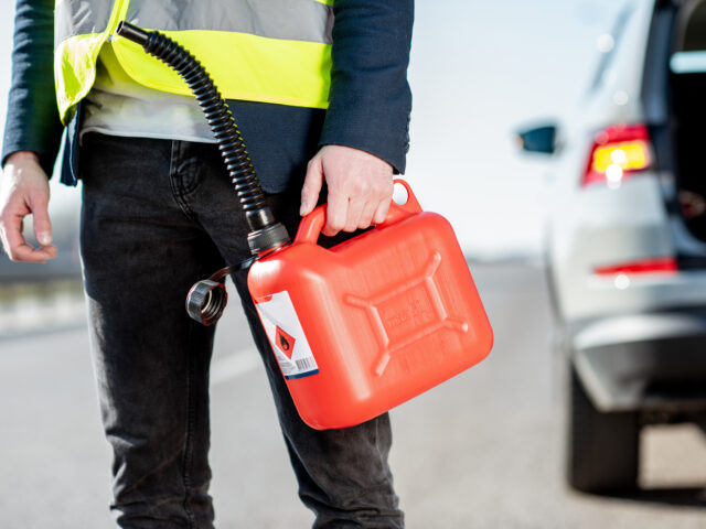 Emergency Fuel Delivery in Davidsonville: Fast Help When You Run Out of Gas