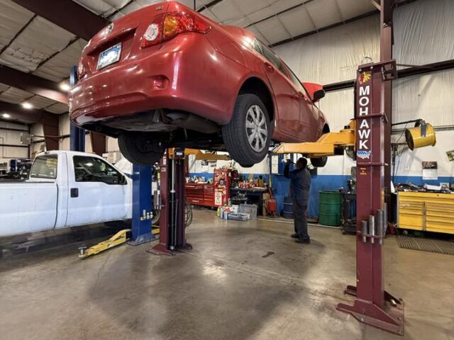 Signs Your Suspension Needs Repair: What Davidsonville Drivers Should Watch For